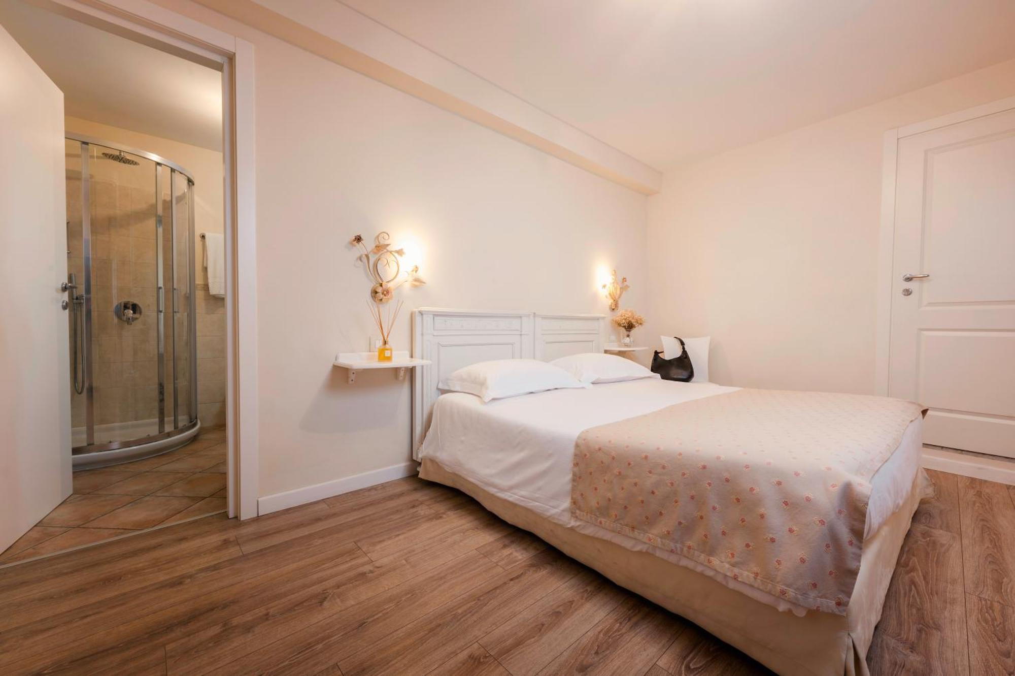 Casale In Collina Pensionat Capriva del Friuli Eksteriør billede