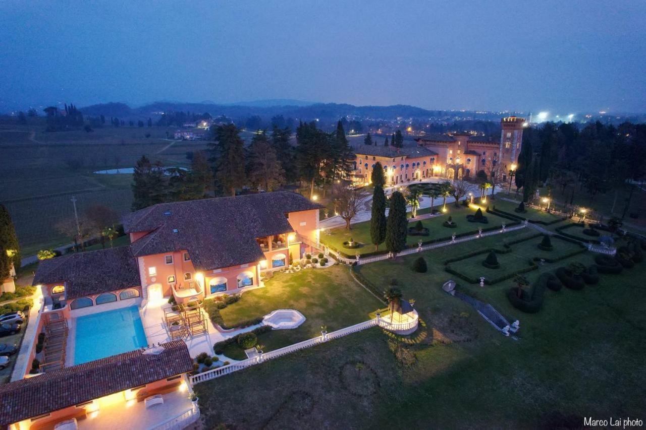Casale In Collina Pensionat Capriva del Friuli Eksteriør billede