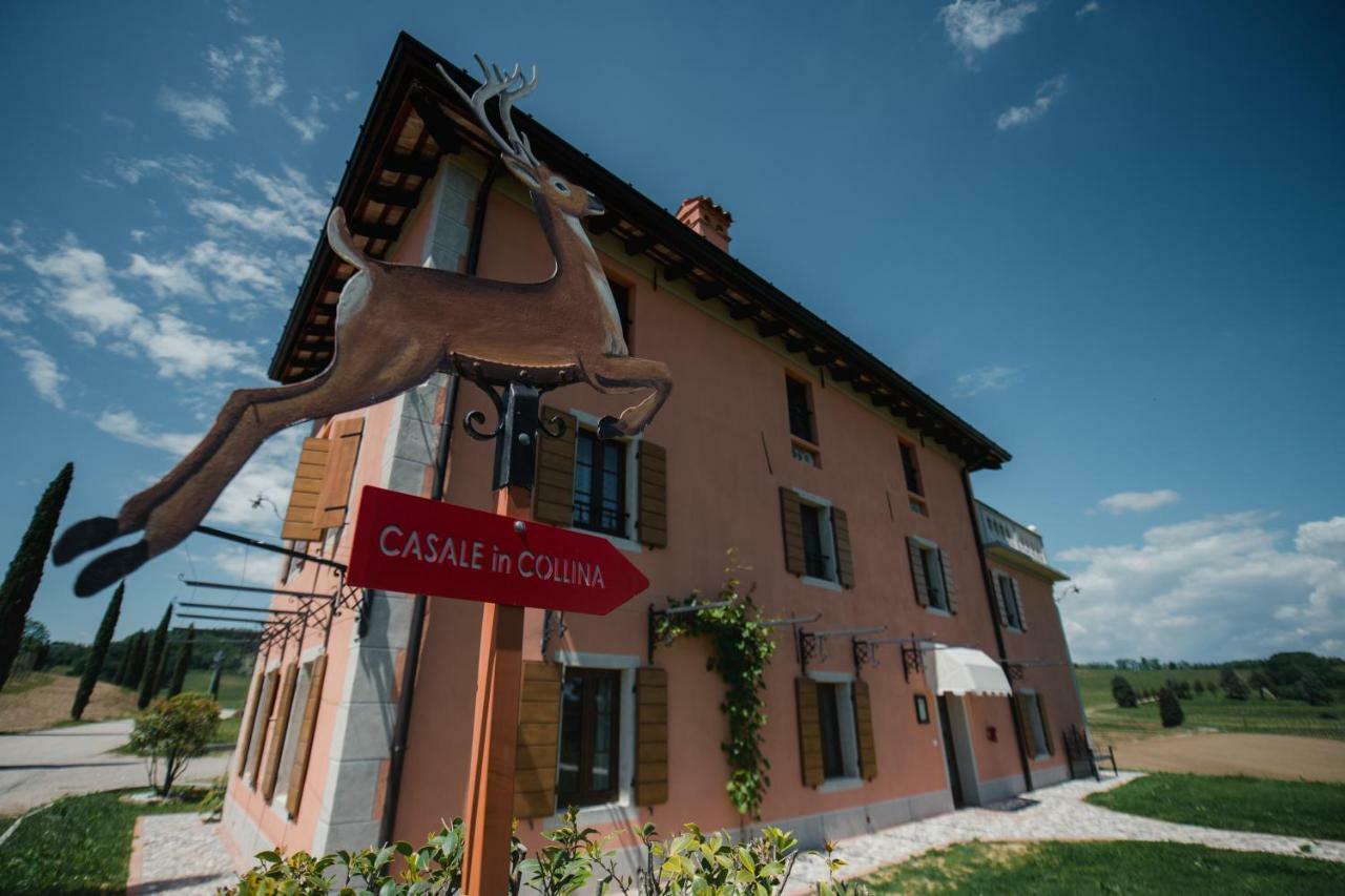 Casale In Collina Pensionat Capriva del Friuli Eksteriør billede